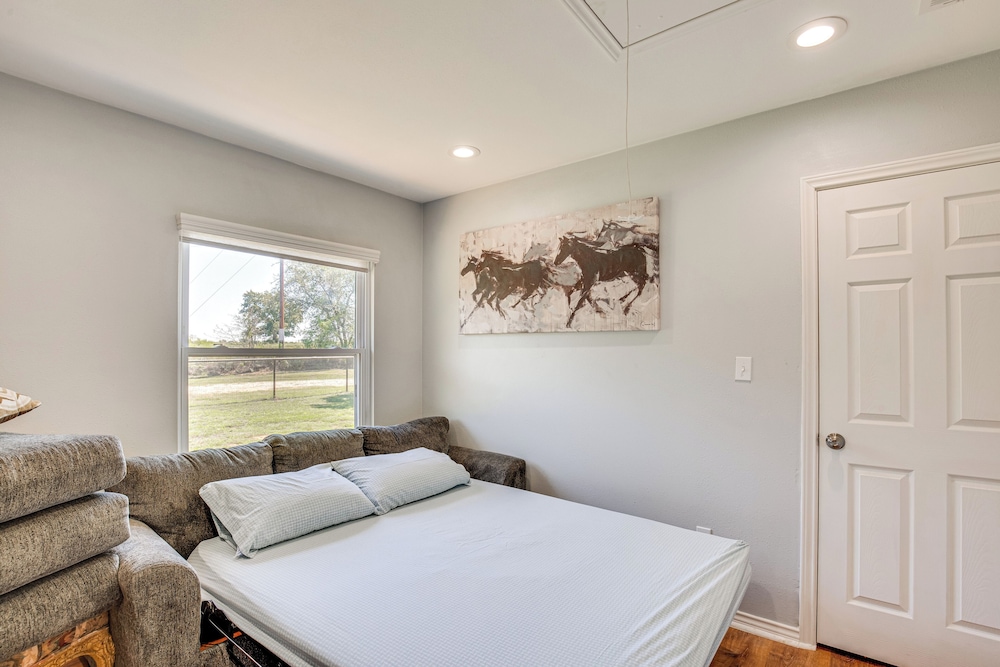 Millsap Home on 150 Acres w/ Trails: Pet-friendly! view 3