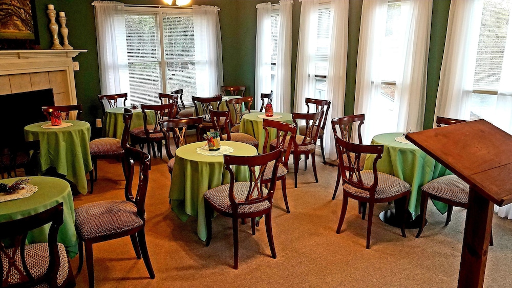 meeting & event spaces