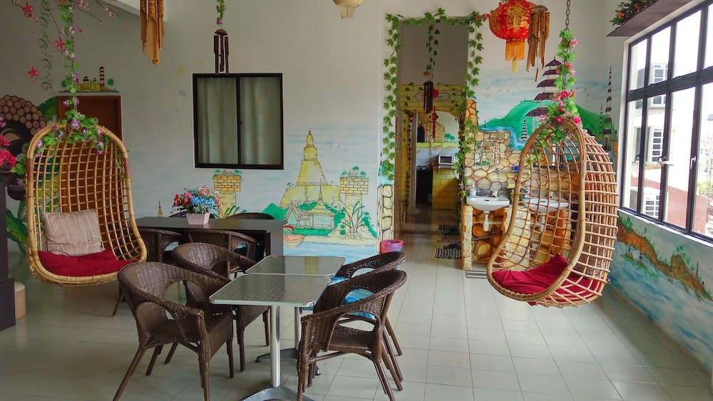 Old Town Guesthouse photo 7