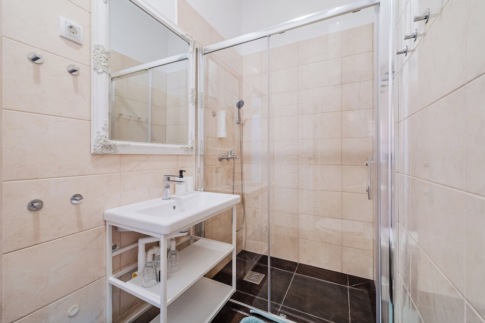 Old Town Heritage Suites