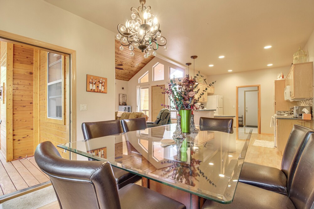 Unwind Fireside! Home 30 Mi to Sunrise Ski Resort