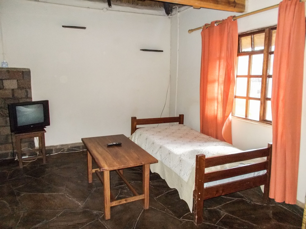 Village Rest Lodge