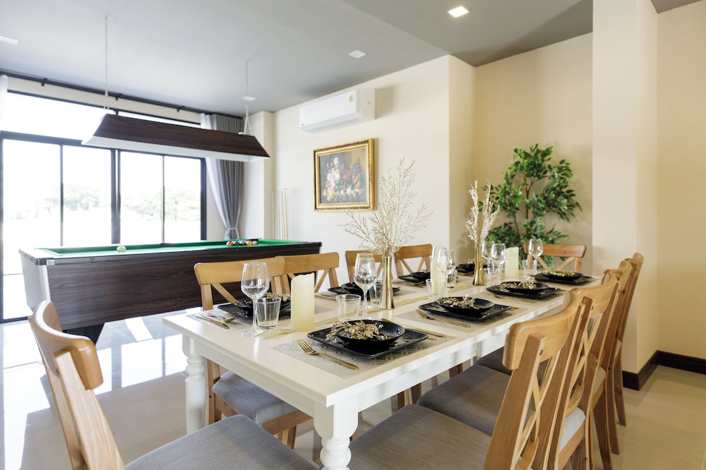 Kanna Pool Villa