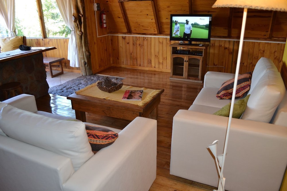 Caren - Cabanas & Suites