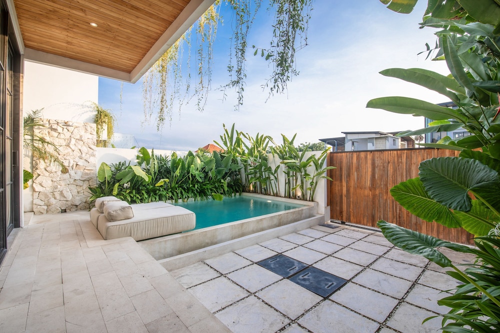 San Marco Modern 2br Villas Beach 5mins Canggu
