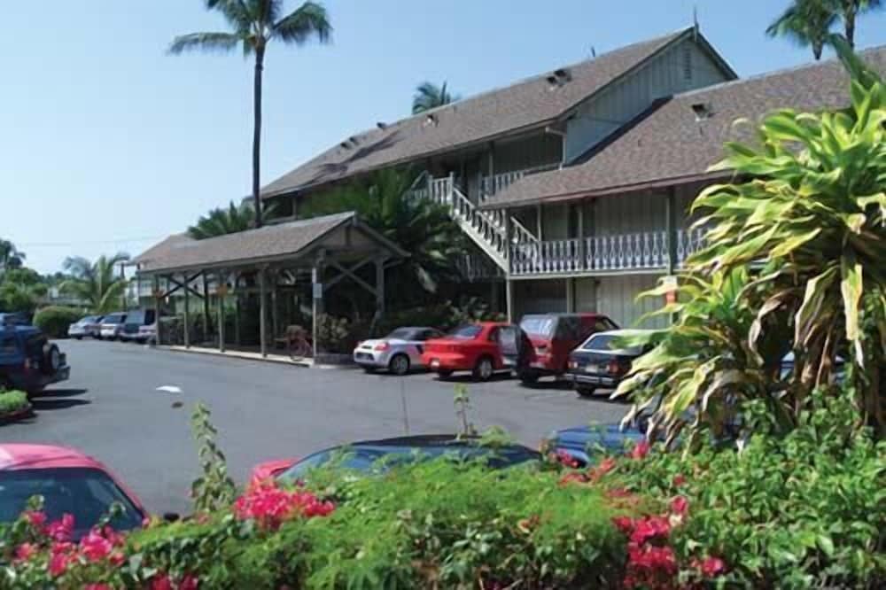 Hotel Kona Islander Vacation Club - Image 1