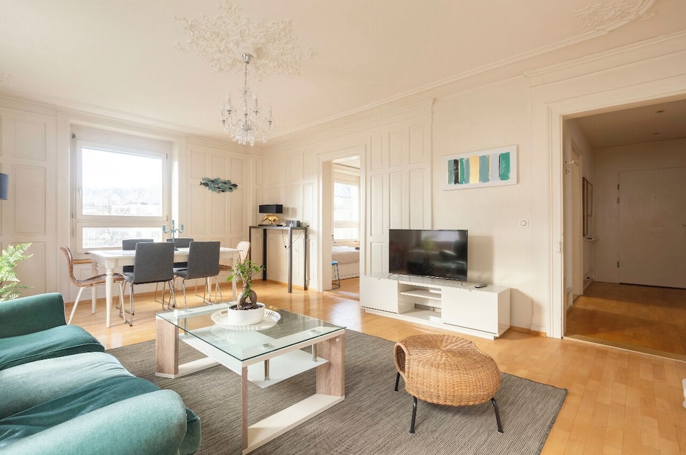 KAYA Zurich Stauffacher