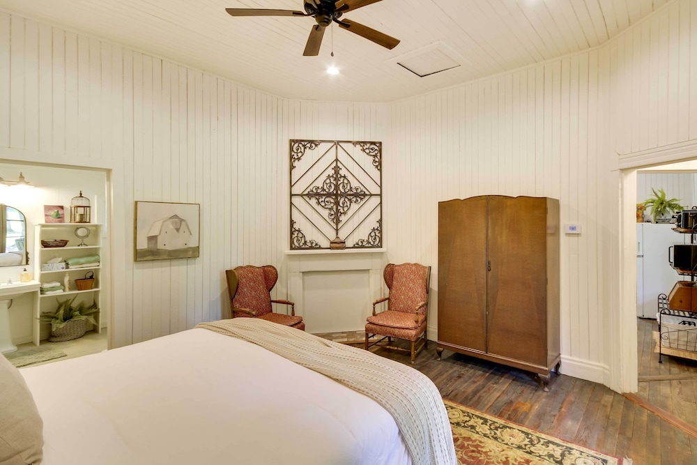 McComb Vacations - Historic Vacation Rental in Mccomb w/ River Access - Property Image 28