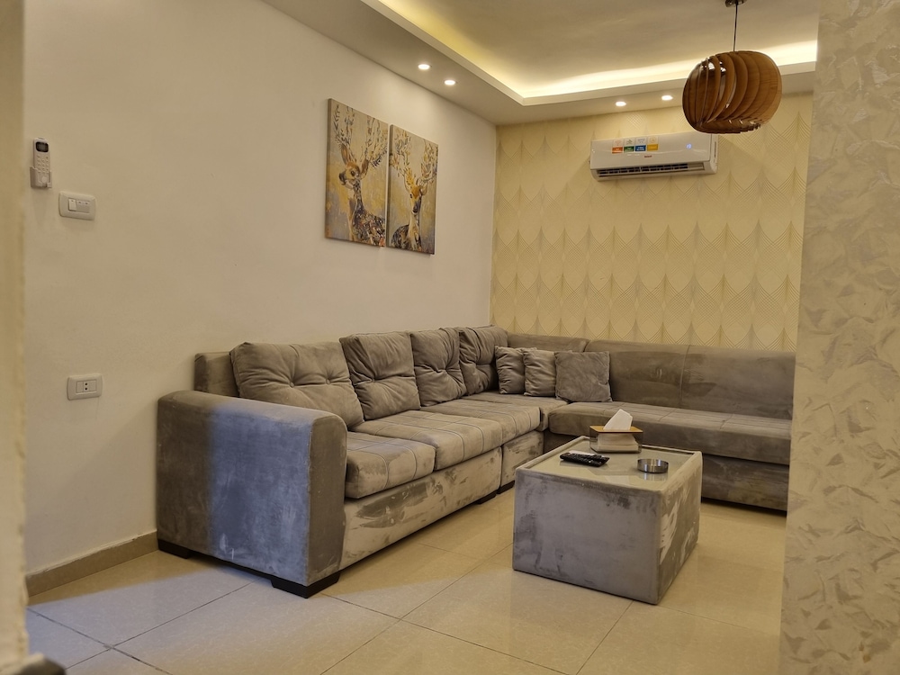 Amman Apartment With Electric Heating & Wifi
