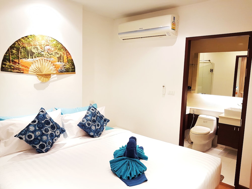 The Art Patong Beach by PHR
