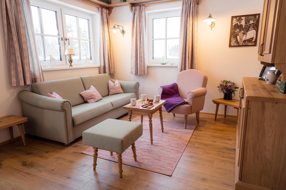 Chalet in Ausseerland Near Lake Grundlsee