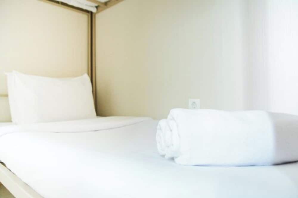 Comfortable 2BR Springlake Summarecon Apartment, เบคาซี - 24
