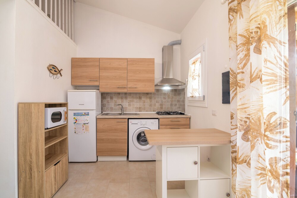 Dimora Ibiscus 50m From Beach photo 2