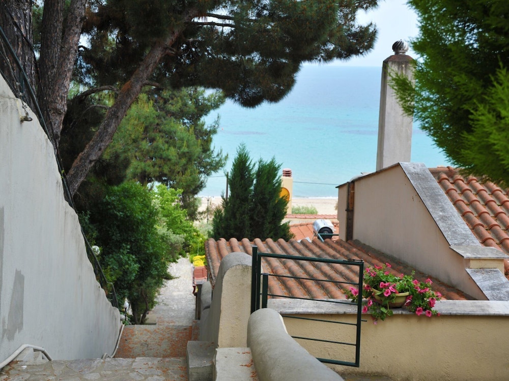 Aiolos Home photo 5