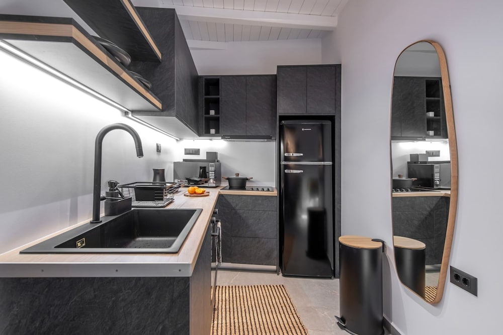 Stema Suite 2