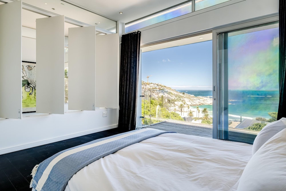 3bed Apt 4-min to Llandudno Beach Backline Views