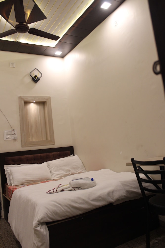Hotel Sunny