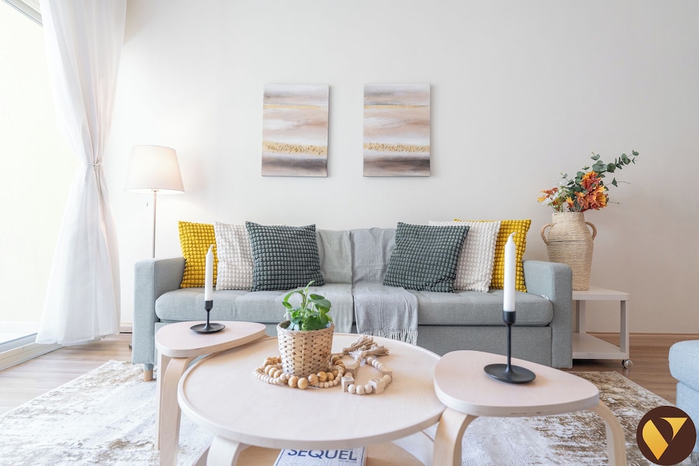 Modern 1 Bedroom Apartment in The Greens