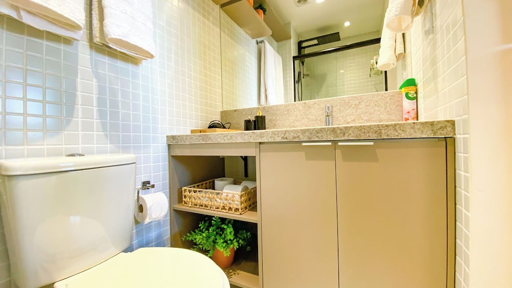 Flat Beira-mar com Varanda Piscina e Academia