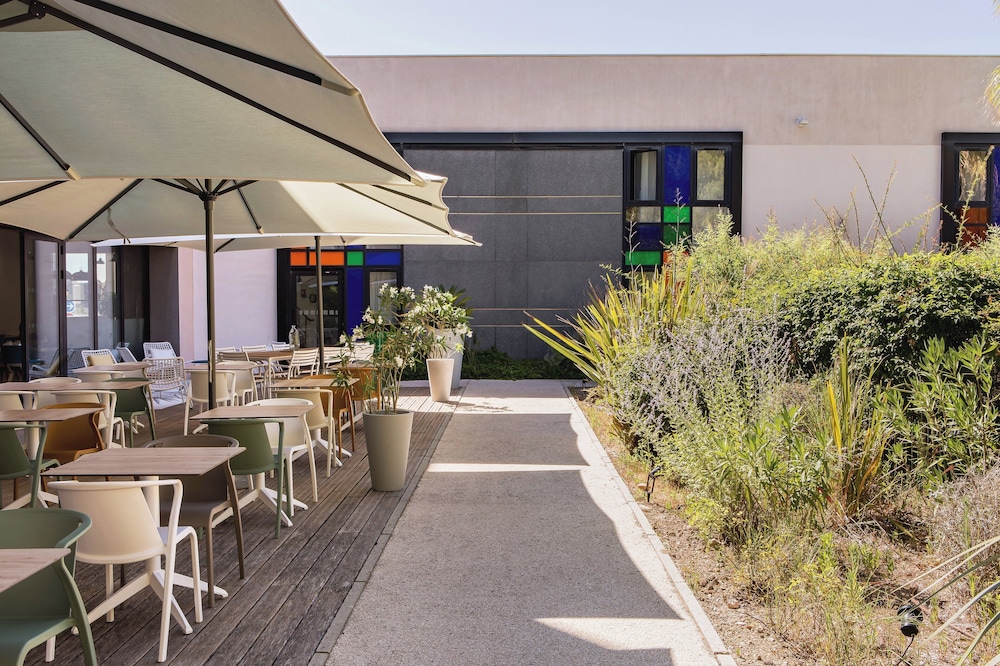 Vitrolles Vacations - Holiday Inn Marseille Airport, an IHG Hotel - Property Image 40