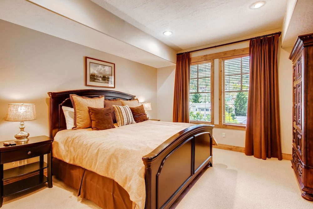 Park City Ski Resort - Town Pointe Condos