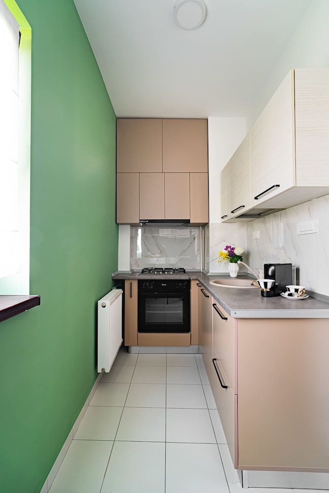 Cismigiu Park - Delightful and Fresh Studio