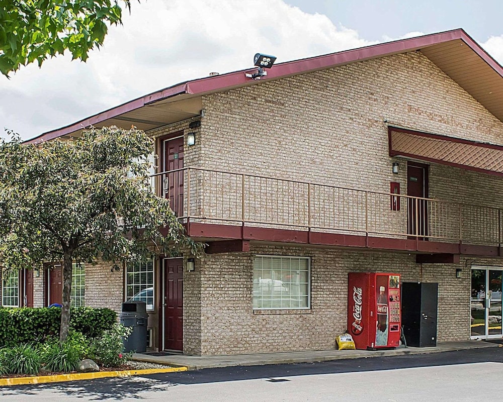 Econo Lodge Columbus West
