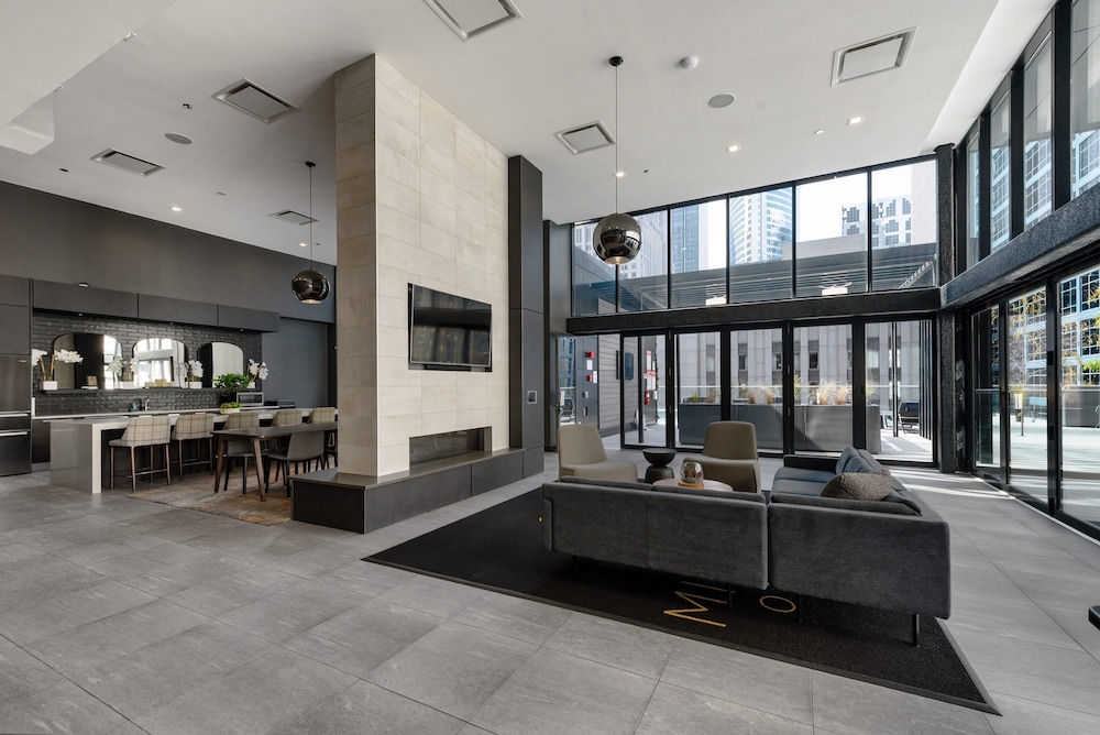 Group Stay 3 Modern 2BR Units Great Amenities