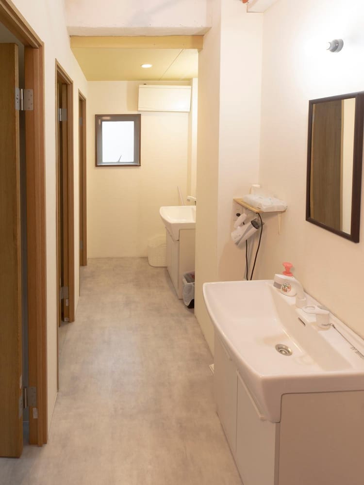 Guest House SENSU - Hostel