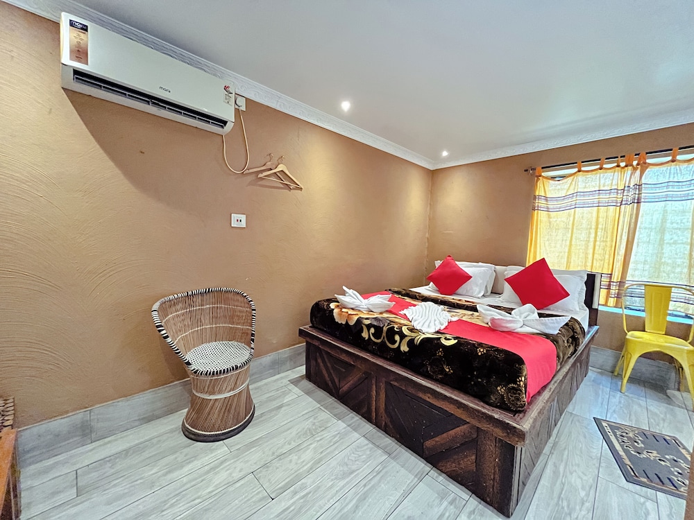 Shakuntala Village Resort