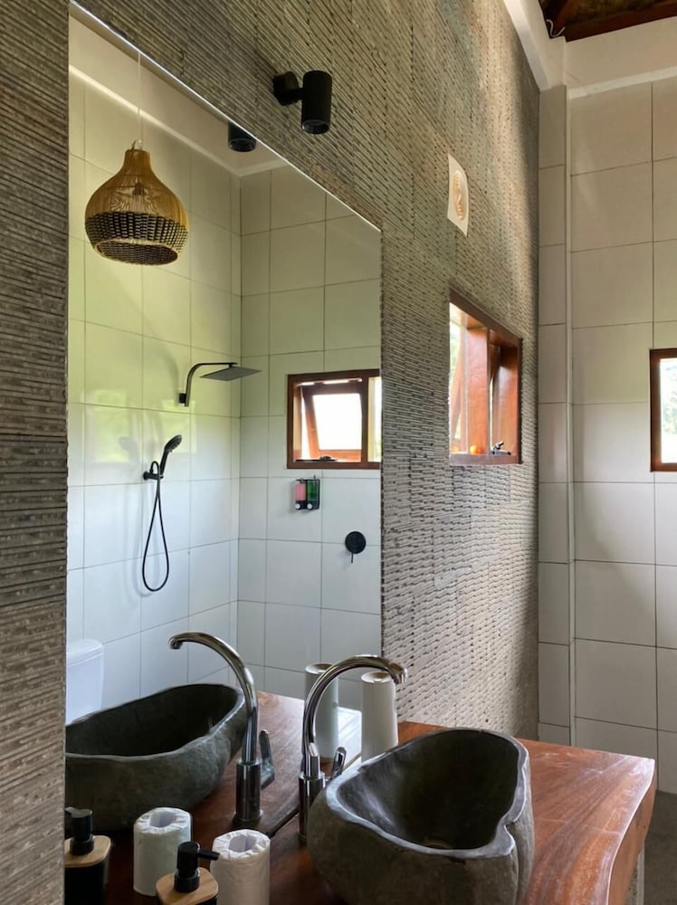 Baha Baha Villas, Sumbawa Barat - 16