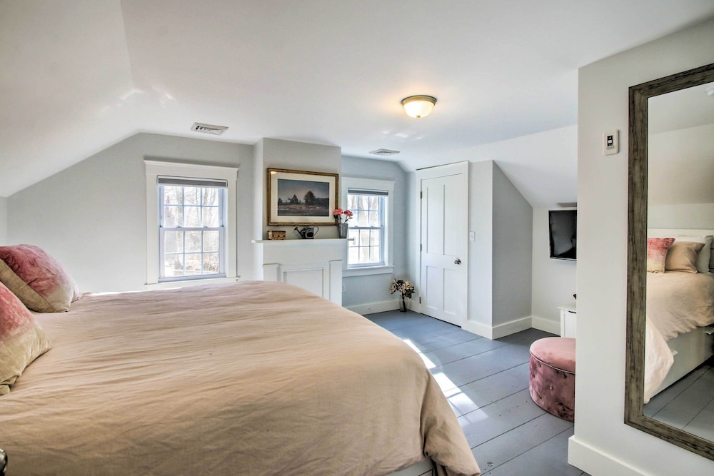 Historic Bath Home, Walk to Waterfront Park! view 5
