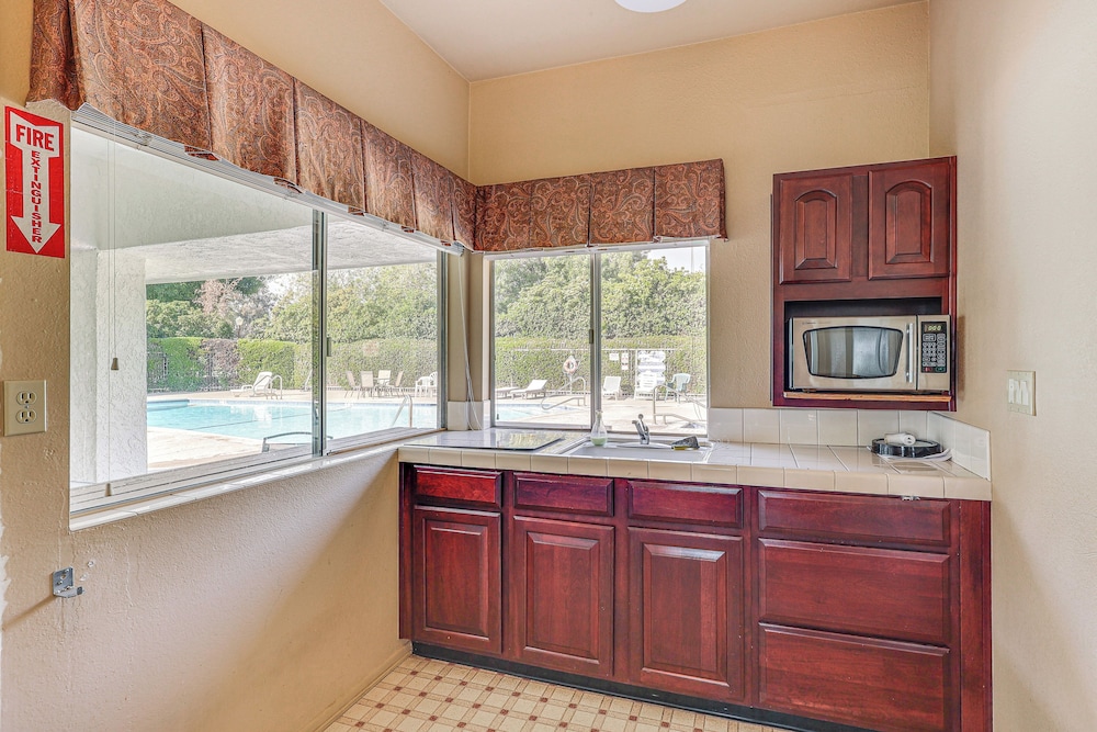 Redlands Home w/ Community Perks: 1 Mi to Downtown, photo 15