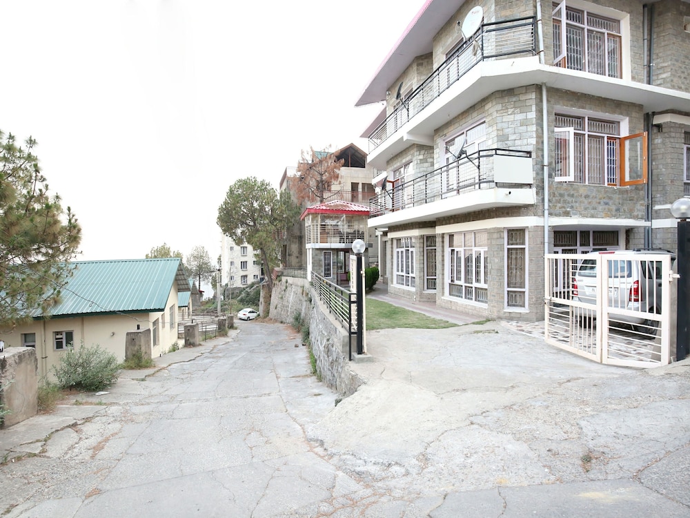 OYO 15254 Home Scenic Studio Barog