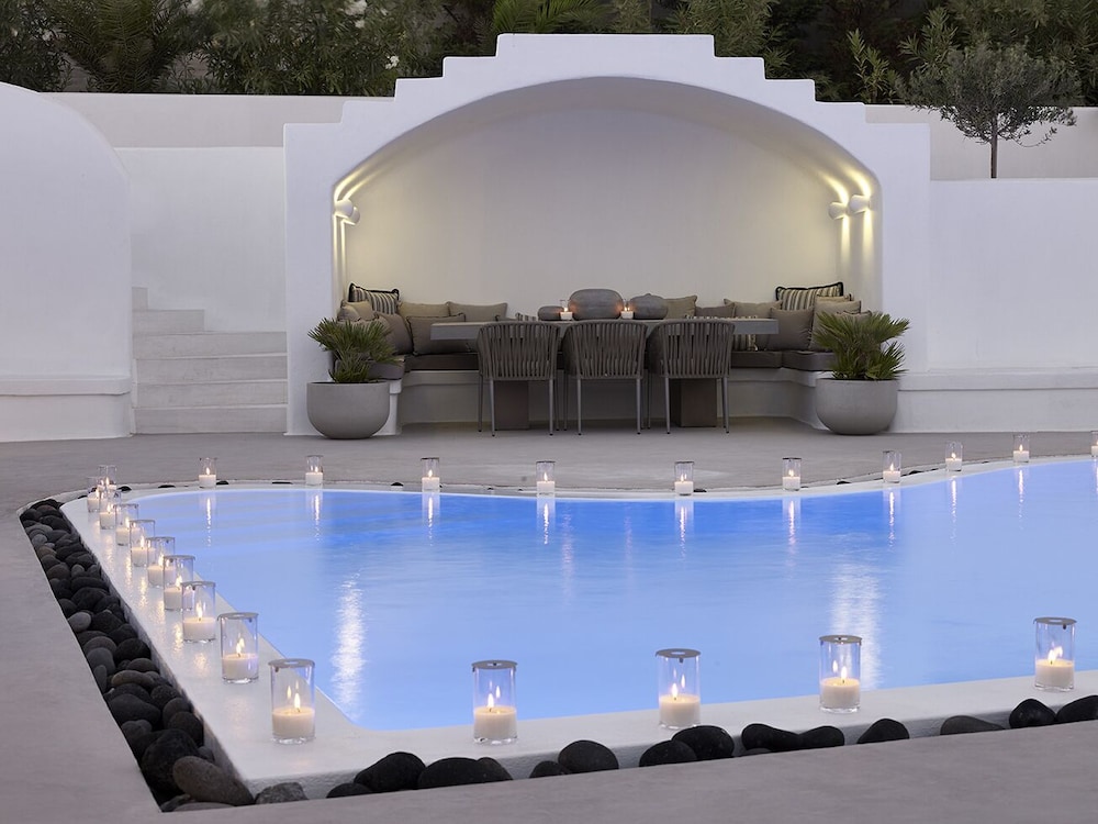 Amor Hideaway Villas