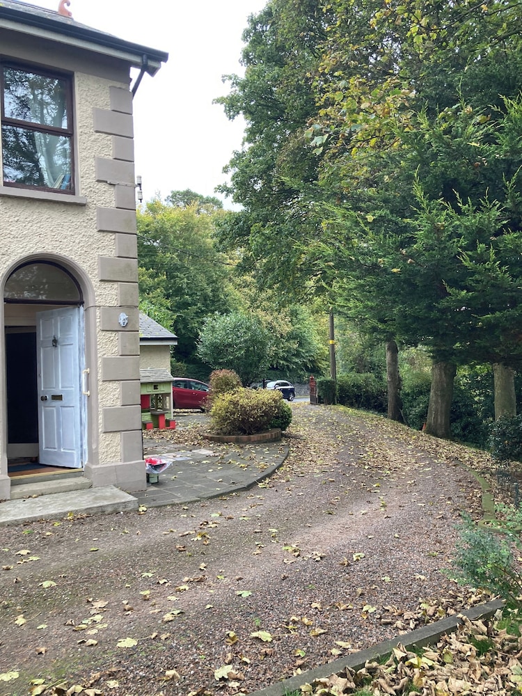 Lurgan Road Luxury Retreat in Banbridge