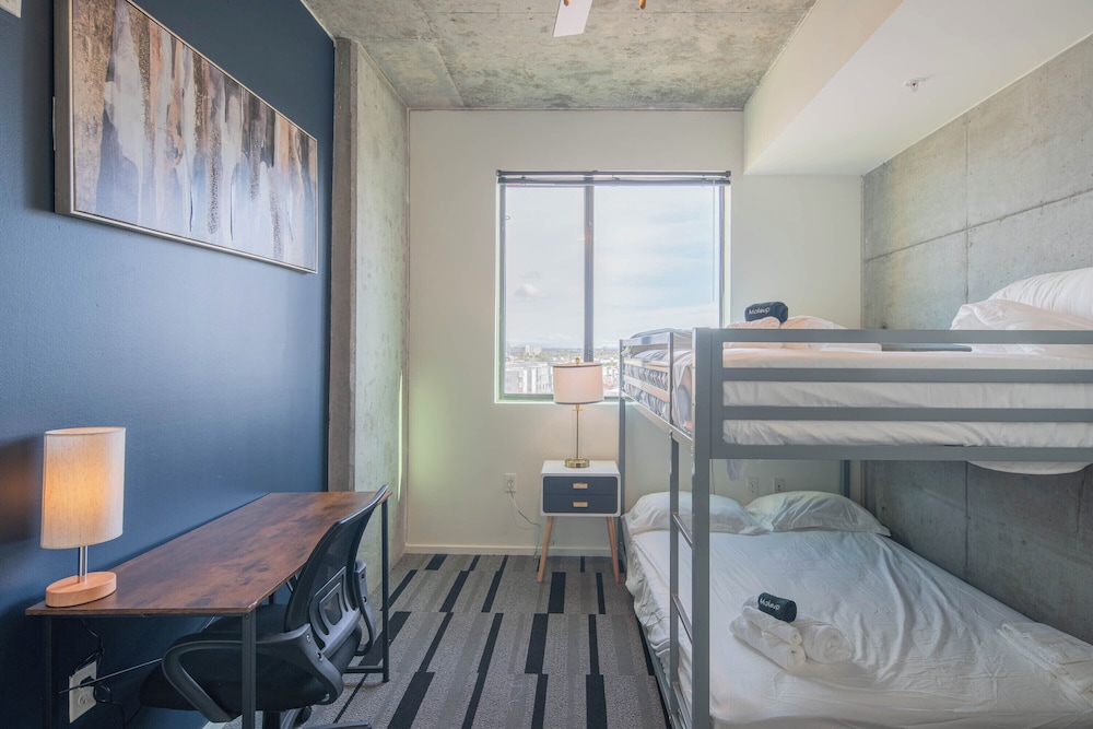 ROVE LIVING/KL - Roosevelt Point