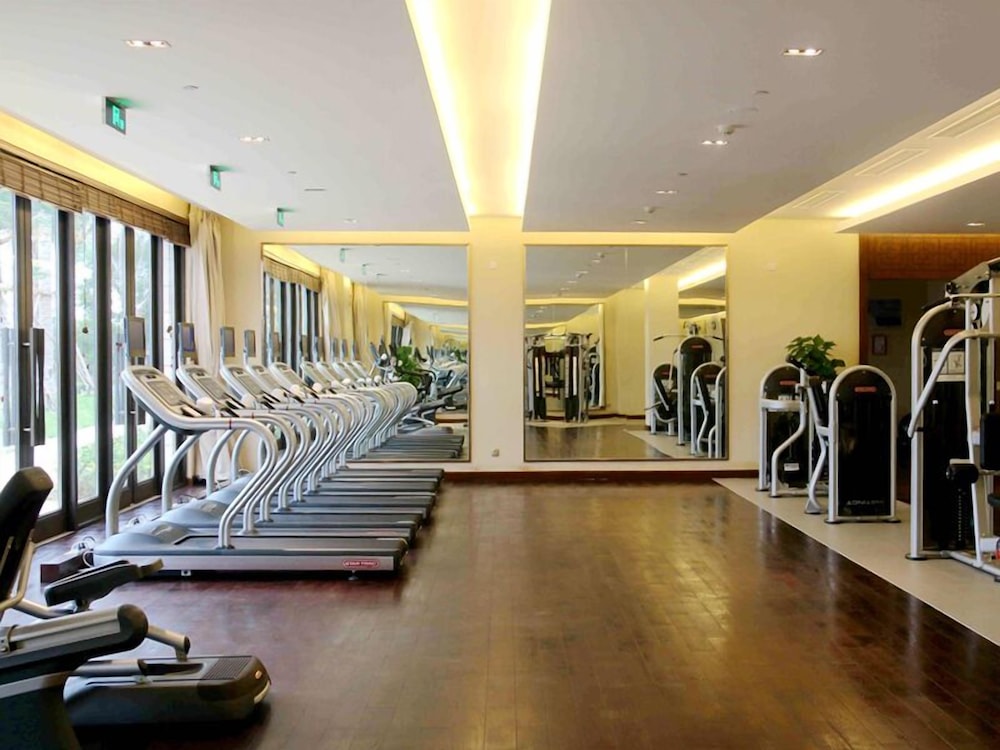 Hainan Qizi Bay New Century Resort