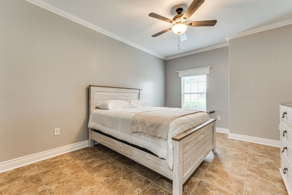1 Mi From Lake: Pet-friendly Del Rio Gem