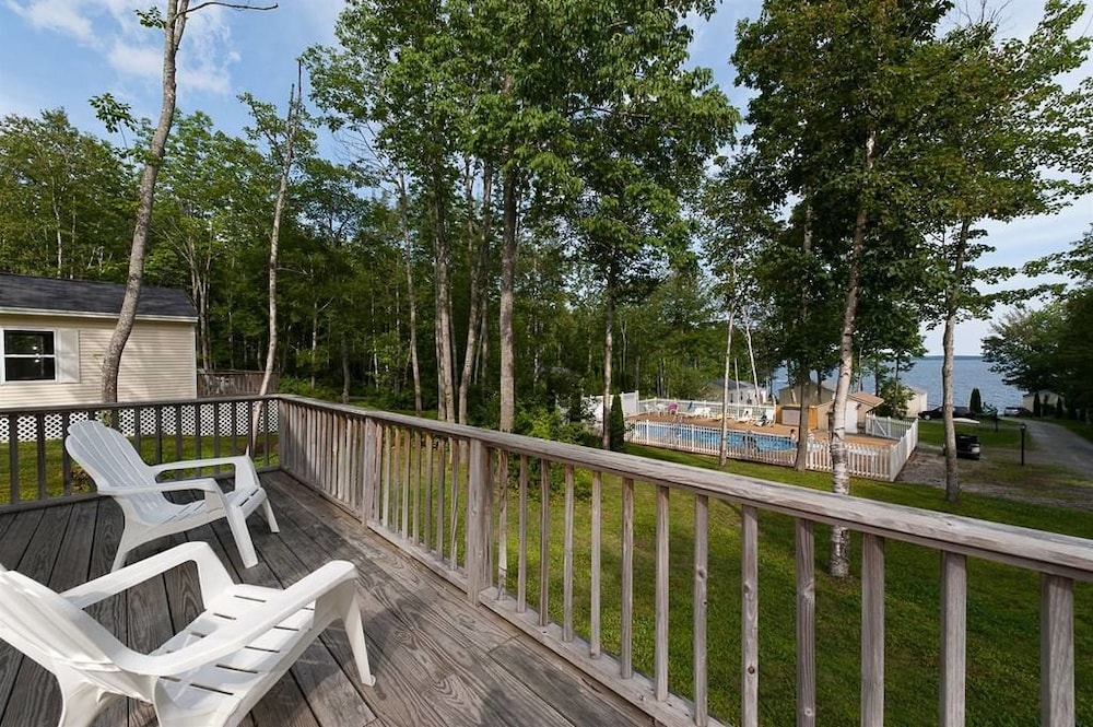 Glenmoor By the Sea