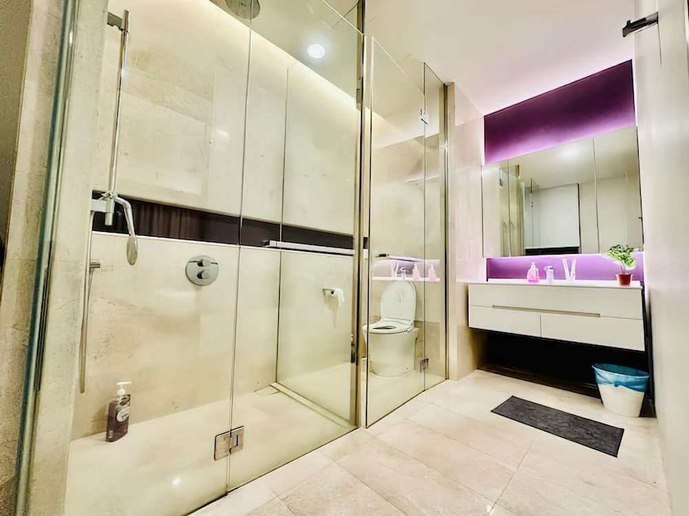 Tropicana The Residences KLCC Skypool