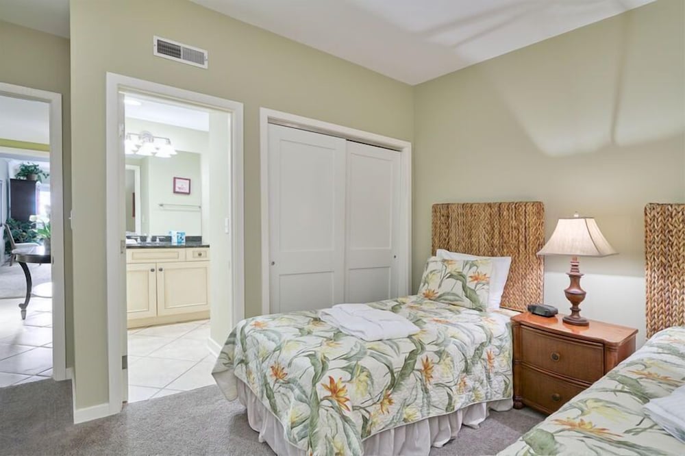 Beaufort Vacations - Sunswept at Hilton Head Island 2 Bedroom Holiday Home - Property Image 5