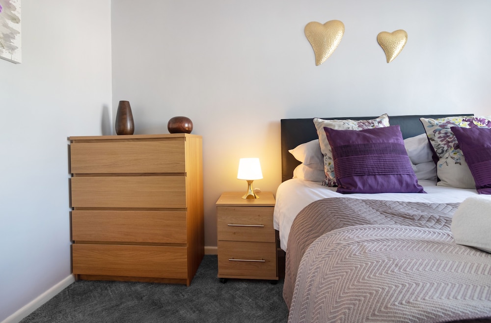 Rivermead Serviced Accommodation view 4