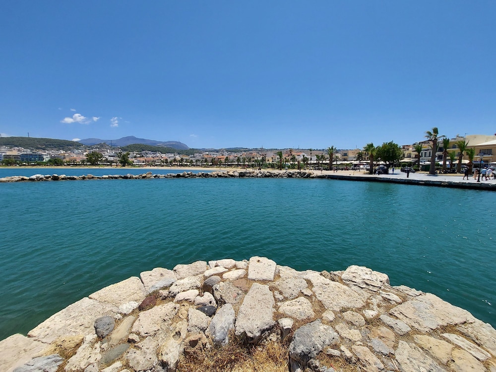 Near the Beach Old Town Rethymno