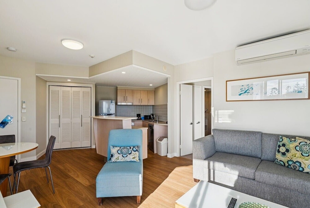 The Pool Resort Kingscliff - 2B Dual Key (1307/08) - Holiday Management Co.