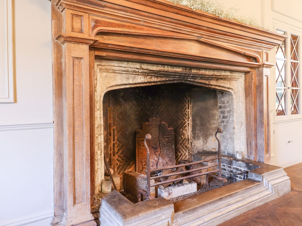 Solton Manor