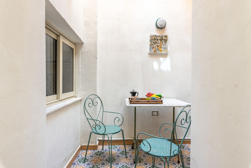 Giudici Three Bedrooms Apartment by Wonderful Italy