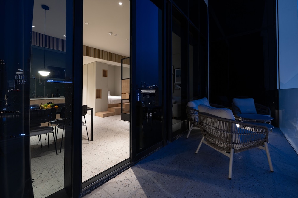 Stunning Burj View Upside Living Studio
