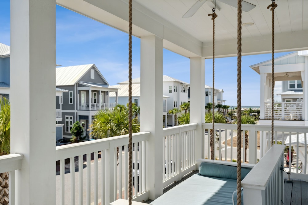 Prominence on 30A by Panhandle Getaways
