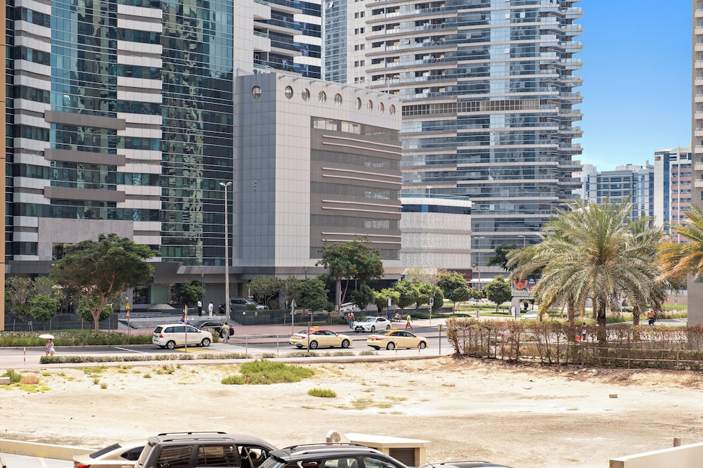 Silkhaus Art XII - Barsha Heights